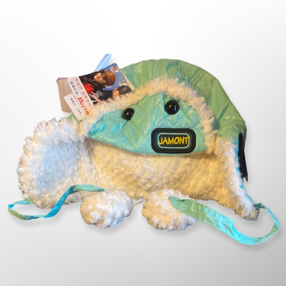 Brand new with tags, cute kids yeti beanie